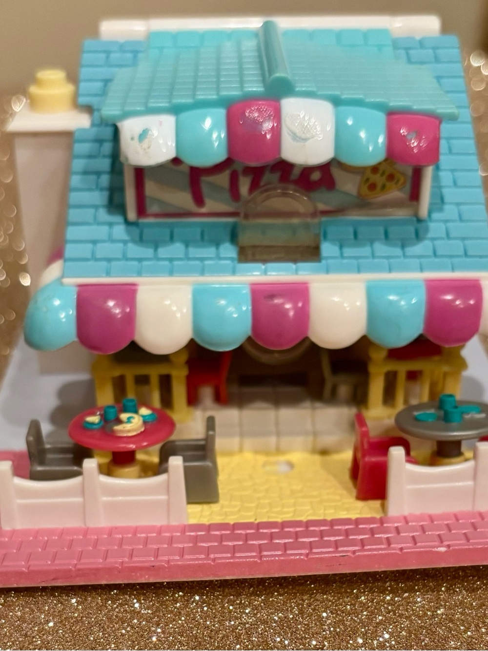 Vtg 1993 BlueBird Polly Pocket~ Polly’s Pizza Place Light Up Pollyville Playset